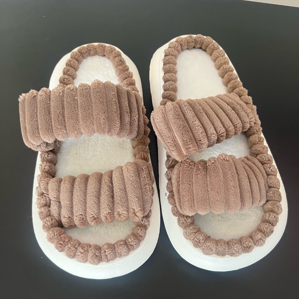 Women’s slides for sale, size 8,